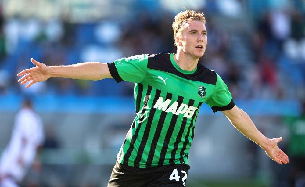 Calciomercato, Thorstvedt dice sì al Cagliari: possibile scambio con Lapadula