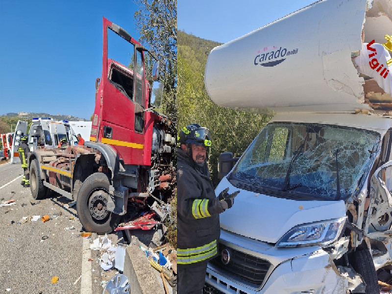 Terribile schianto tra un camper e un camion sulla 125: due bimbi tra i feriti, l’autista in arresto cardiaco