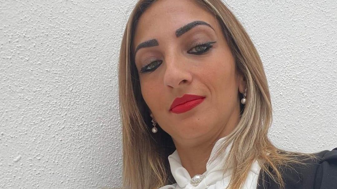 Amministratrice infedele condannata a 7 anni e 3 mesi torna in libertà: il giudice annulla domiciliari e braccialetto elettronico