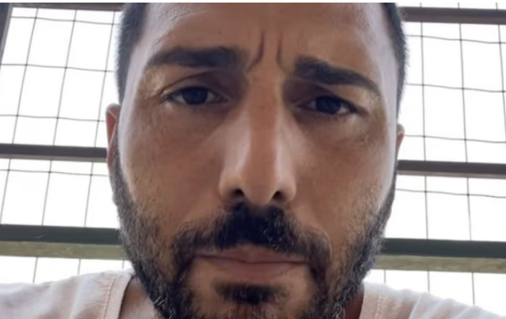 Trovato morto a 40 anni il Tiktoker del calcio Enzo Bondi, conosciuto come “kaiserjny” sui social