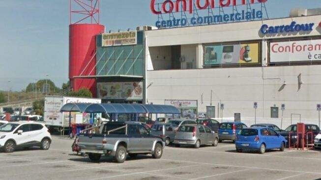 Conforama, è allarme posti di lavoro a Cagliari: “Hai un contratto part time? Ti trasferiamo fuori Sardegna”