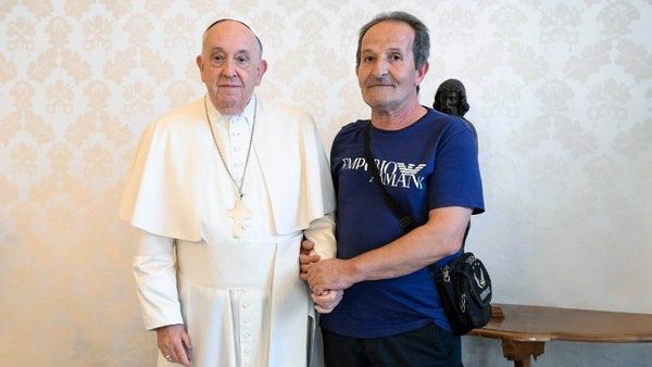 Assolto dopo 33 anni di carcere, il pastore Zuncheddu incontra Papa Francesco: “Ho perdonato chi mi ha calunniato”