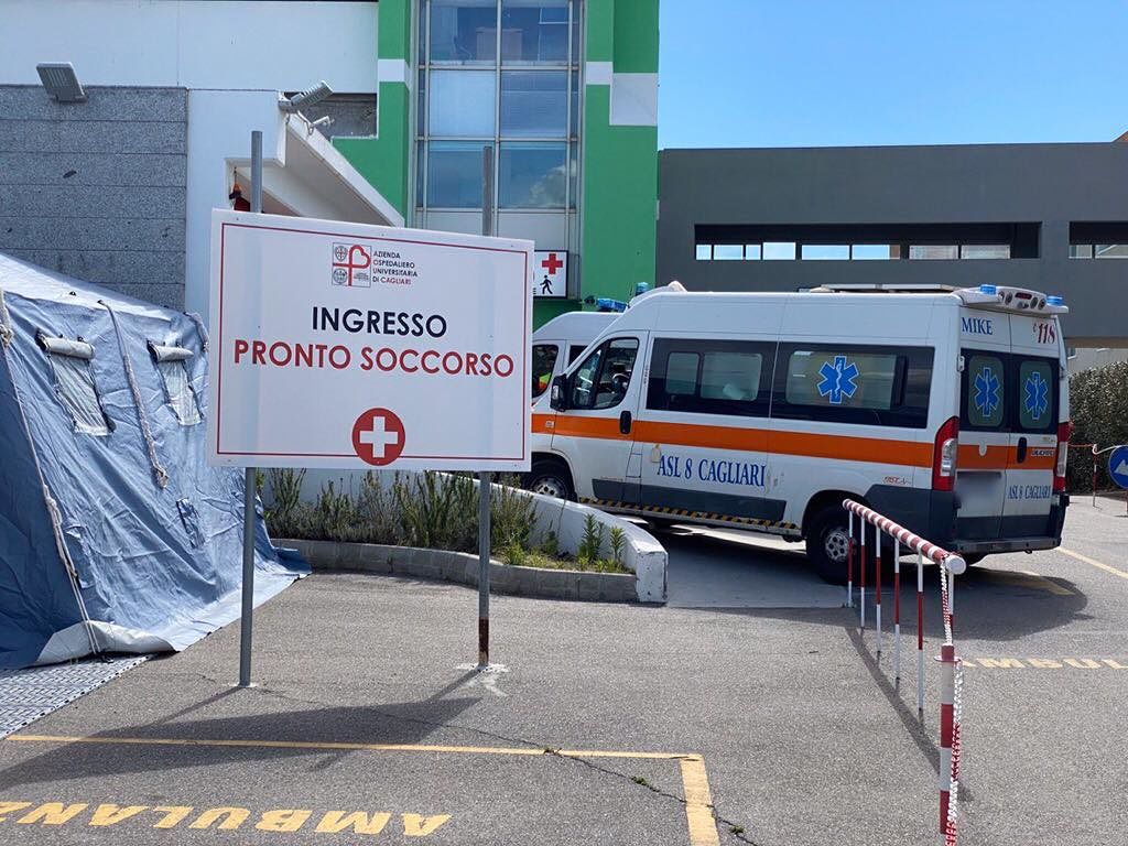 Pronto soccorso del Policlinico ancora nel caos: anziano attende 22 ore per una trasfusione