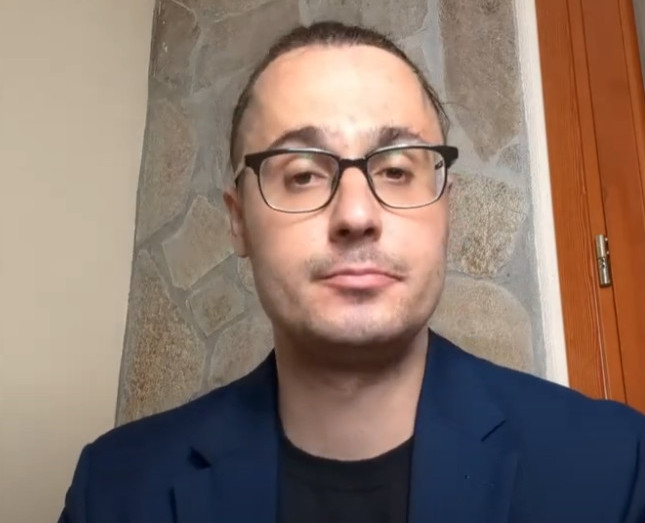 Cagliari, lo sfogo di un artista di strada: “Bloccato due volte da agenti in borghese ma non sono un criminale”