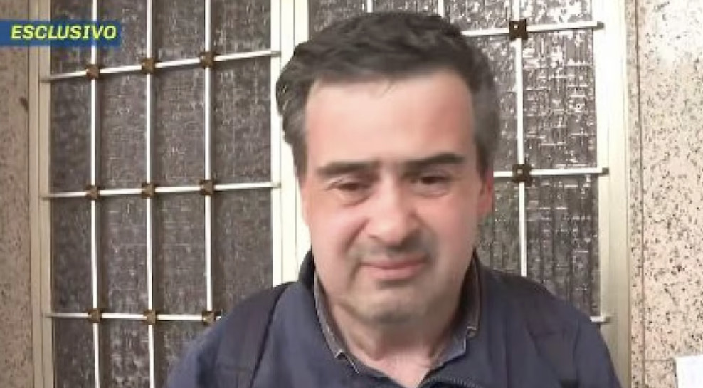 Anziana uccisa a Modena, il figlio confessa davanti alle telecamere di Pomeriggio 5