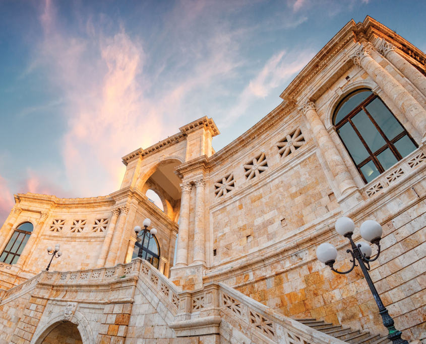 Gli occhi del mondo puntati su Cagliari, i potenti della terra in Sardegna per il lavoro del futuro