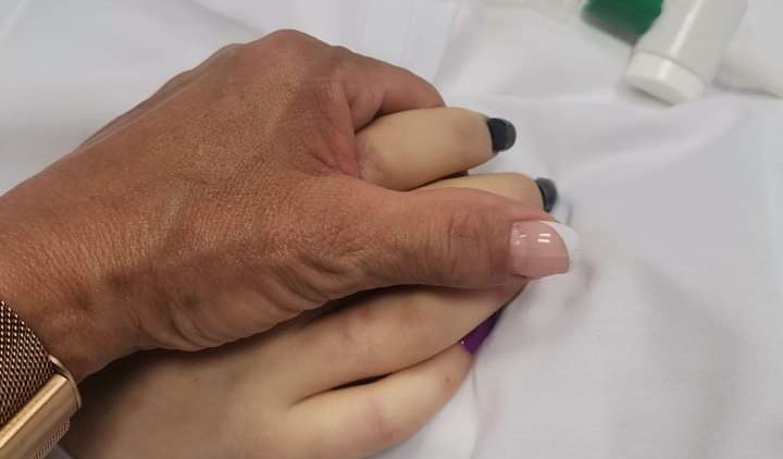 Cagliari, Anastasia è stata estubata: la ragazza continua a lottare per la vita