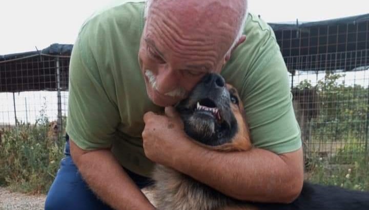 Serramanna: addio a Luigi Locci, “zio” di tutti gli animali abbandonati