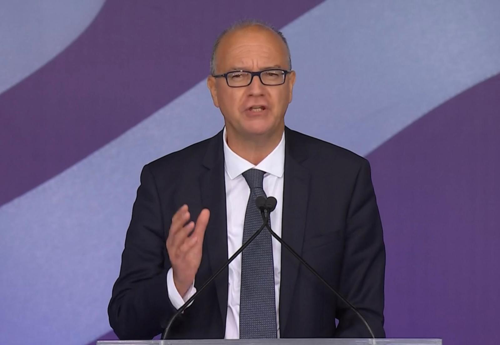 Rivoluzione scuola per i ragazzi disabili: se lo chiedono i genitori, l’insegnante precario può restare 