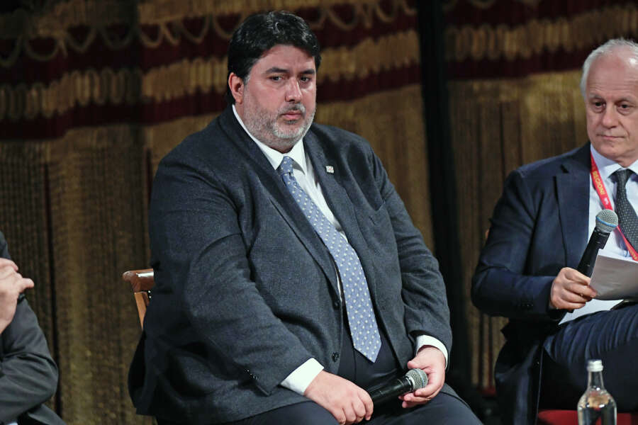 La saga del Psd’Az, da Lussu a Pontida fra veleni e potere: ecco perché il partito dei 4 Mori in Sardegna è sparito