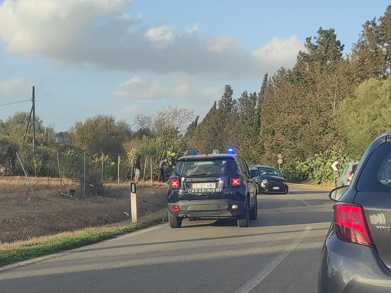 Schianto frontale tra due auto sulla 130 a Decimomannu, una donna ferita finisce all’ospedale