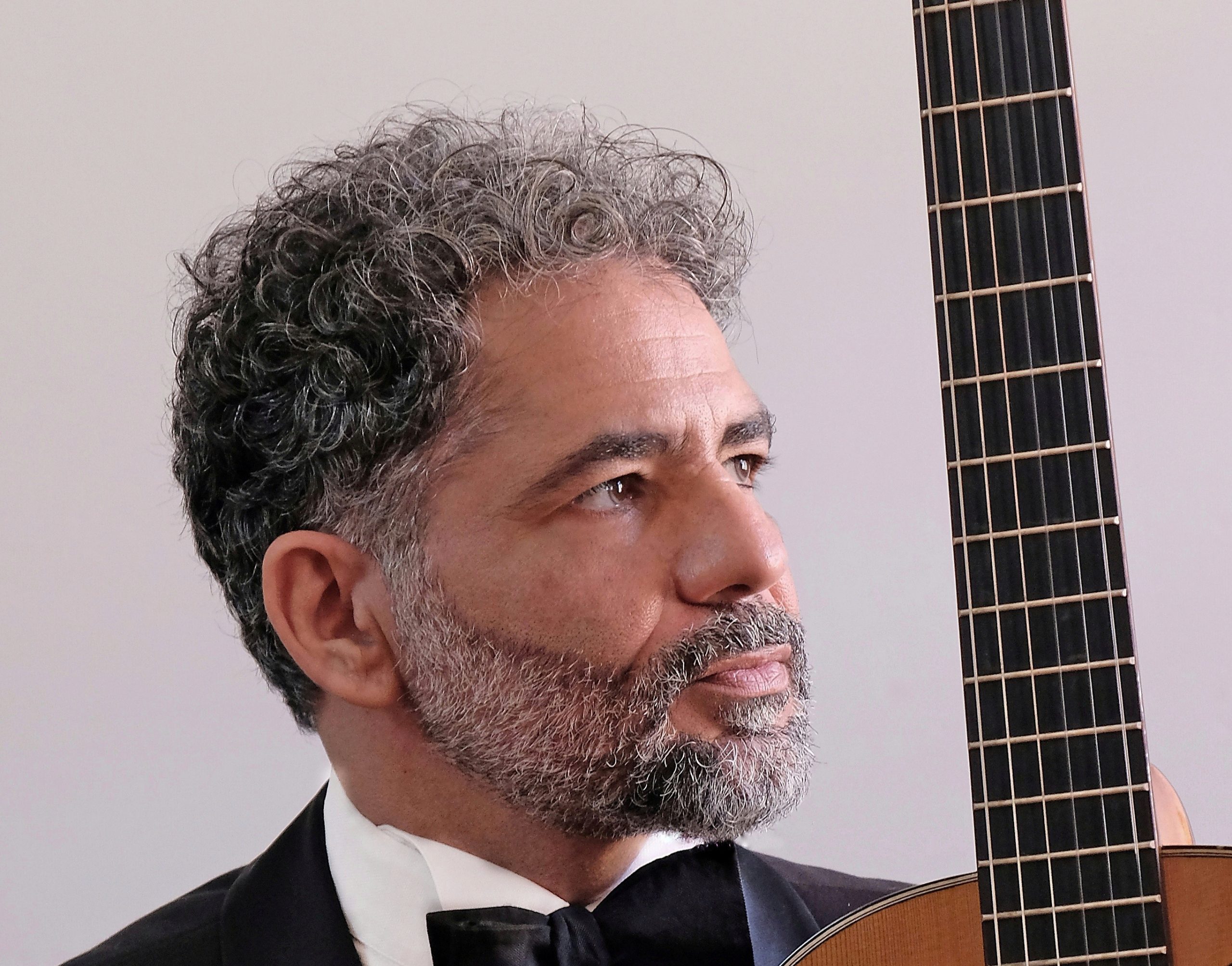 Un sardo alla guida del festival della chitarra a Madrid: Simone Onnis di Quartu