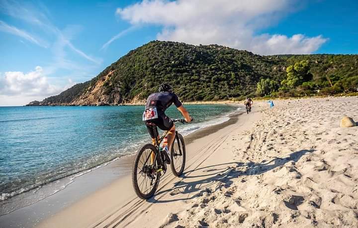 Castiadas protagonista mondiale del trail running e dello sport