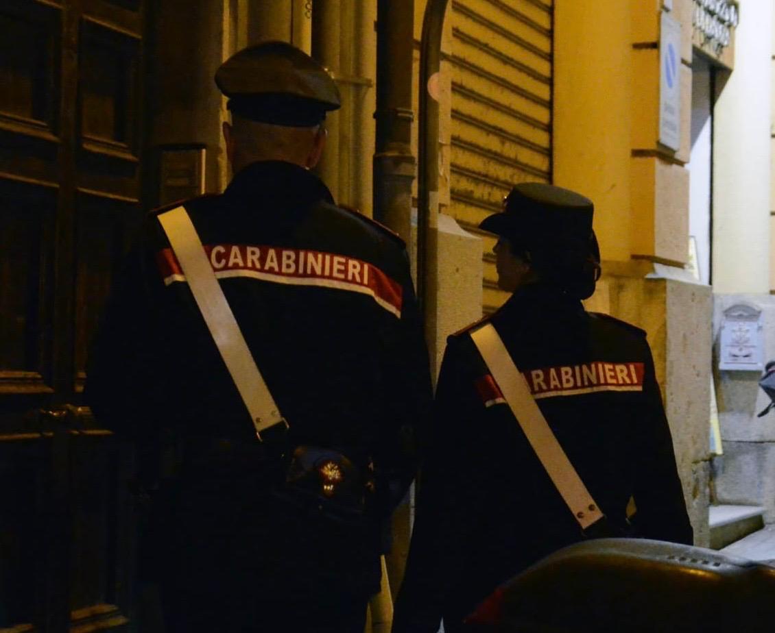 Monserrato, minacce alla madre in piena notte: lei terrorizzata chiama i carabinieri e lo fa arrestare