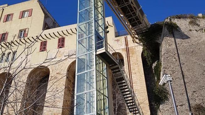 Cagliari, fermi gli ascensori per Castello e al mercato di santa Chiara