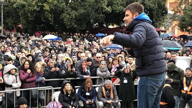 A Elmas incontro di “Schierarsi”, l’associazione di Alessandro Di Battista