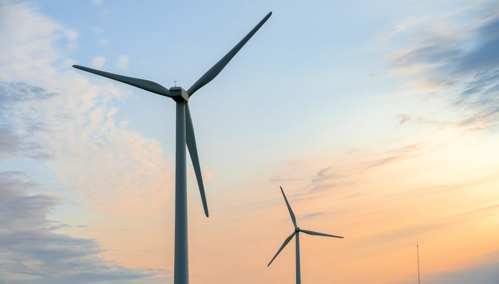 Eolico, aree idonee in Sardegna: “Addio carbone e tagli ai costi della bolletta”