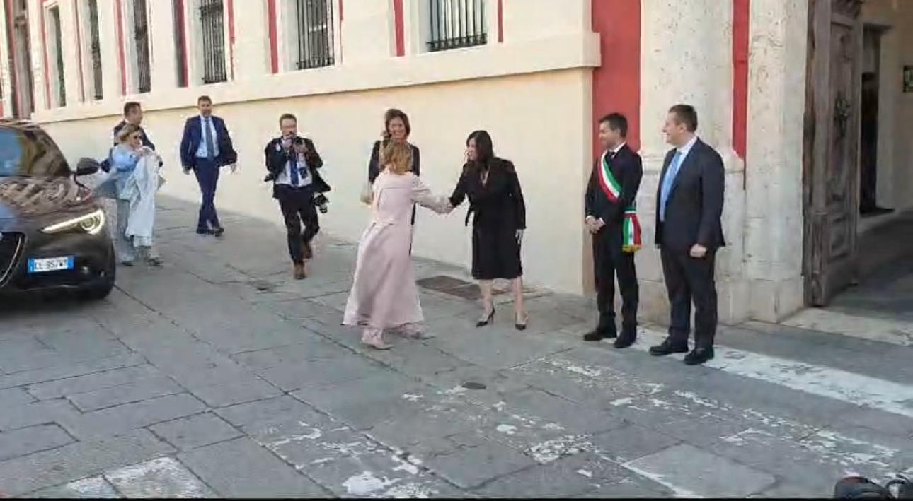 Sanità, scuola, strade e le altre emergenze della Sardegna: Giorgia Meloni a Cagliari per la firma da 3 miliardi