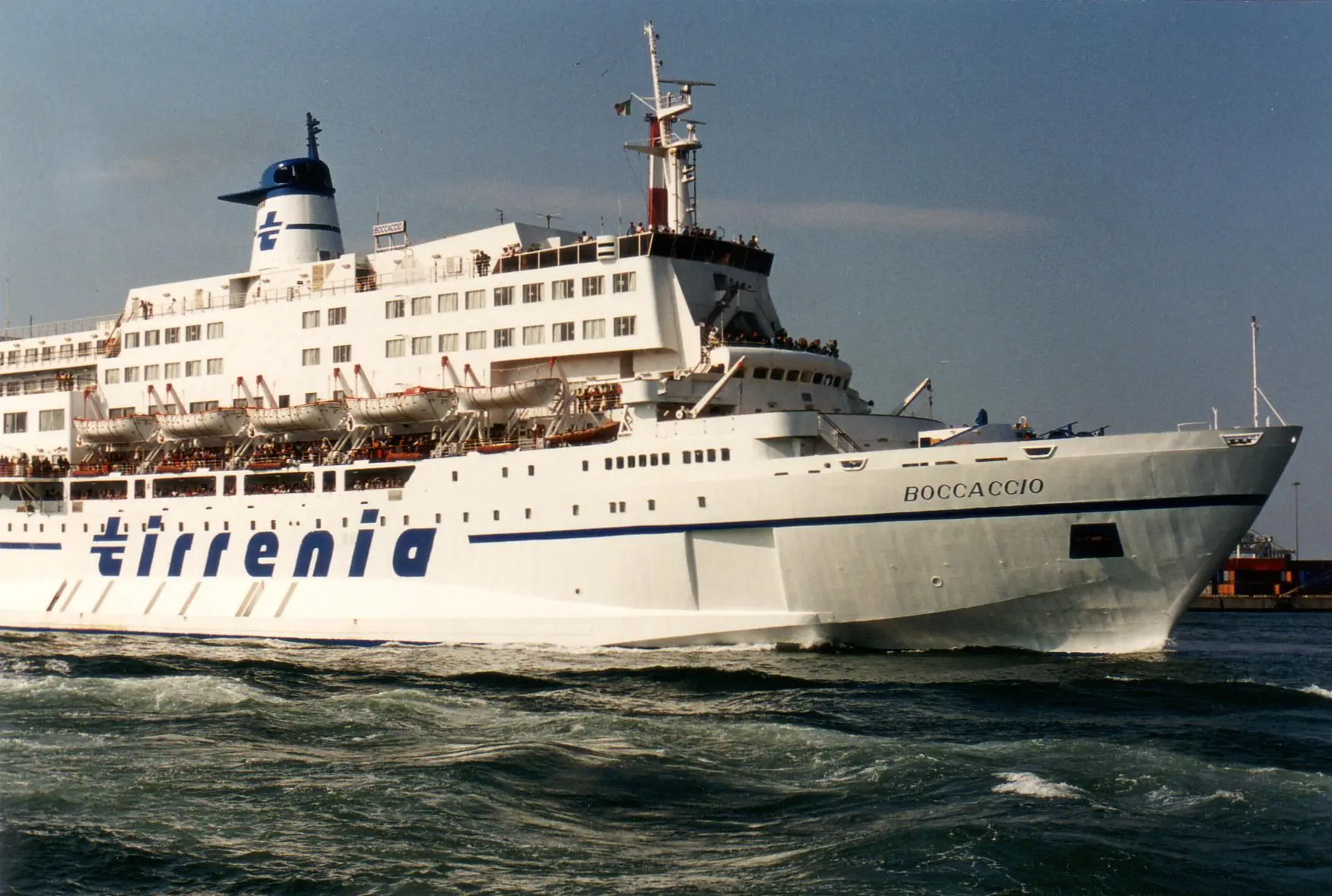 Cagliari, i ricordi di viaggio con la Tirrenia negli anni 70-90: vere odissee tra aria viziata e russatori in azione