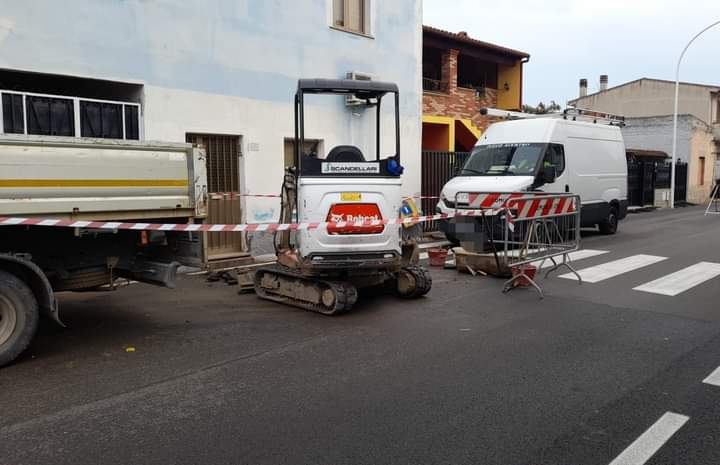 Perdite idriche a Uta, fontane a cielo aperto aspettano di essere riparate anche da 7 mesi