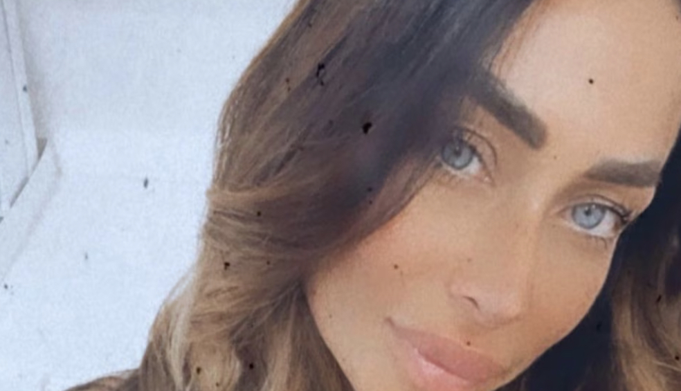 La storia di Deborah: non cura il tumore per far nascere la sua bambina e muore a 38 anni