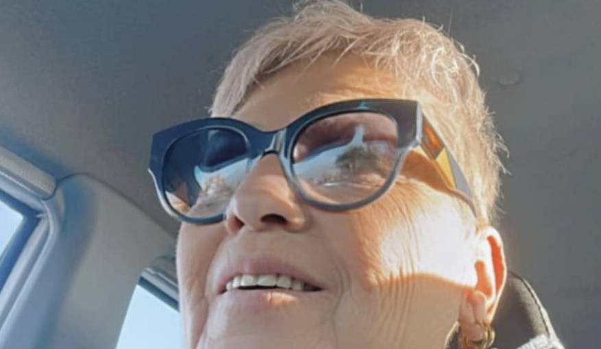 Va a vedere il figlio giocare a calcio, Claudia muore a 58 anni per un malore