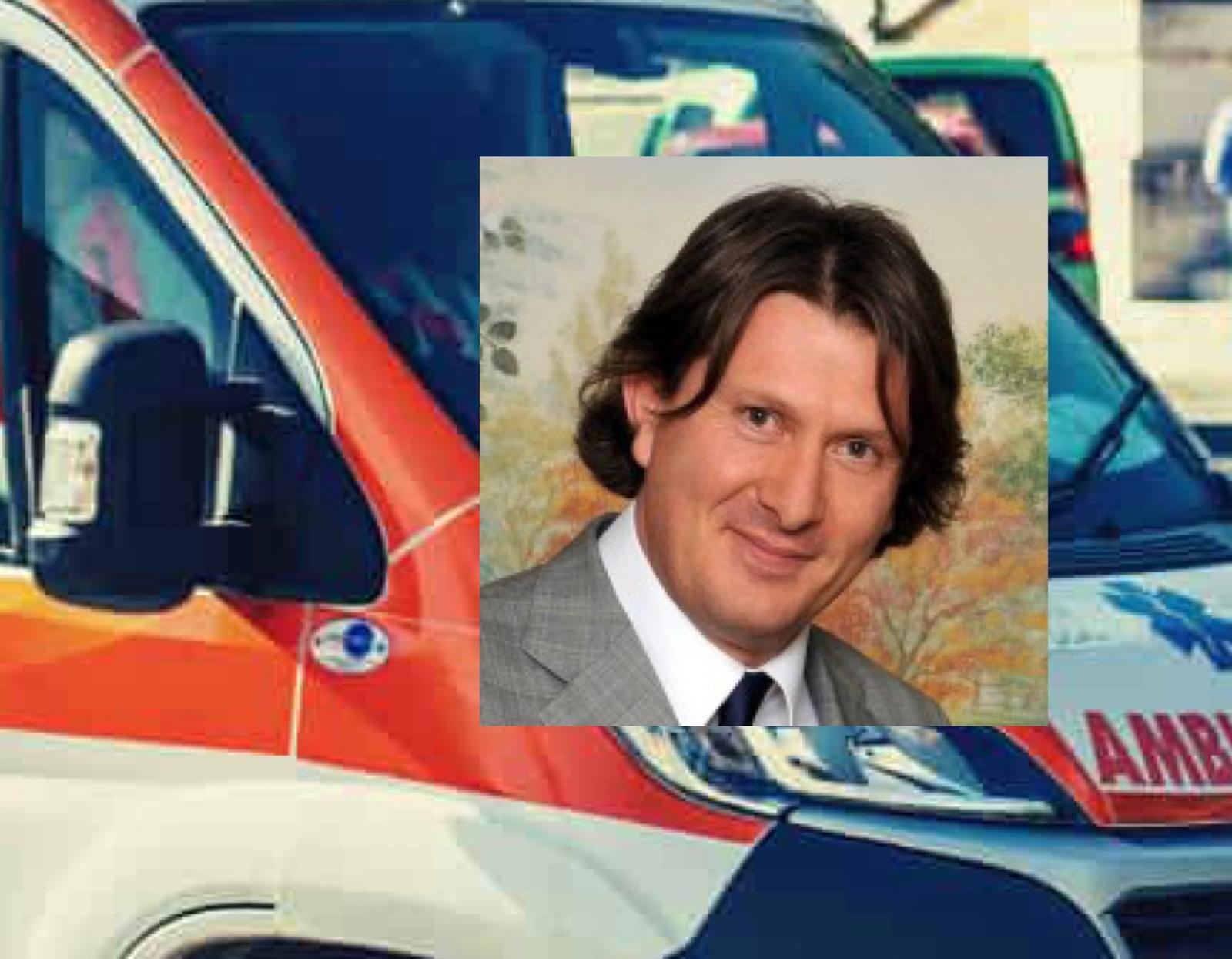 Travolto dall’auto guidata da un 86enne: gravissimo in ospedale ex assessore regionale