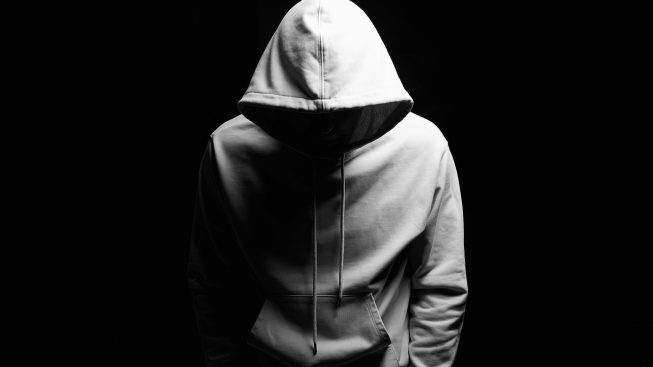 Capoterra, l’uomo incappucciato fa paura: al Parco Urbano lezioni gratuite per apprendere come difendersi dalle aggressioni