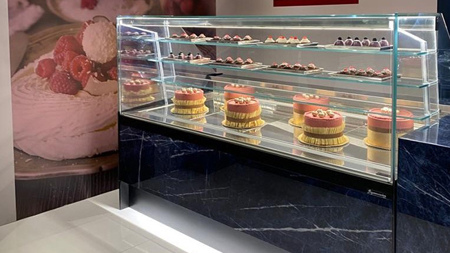 I Consigli di Neon Europa: La Vetrina  per la Pasticceria
