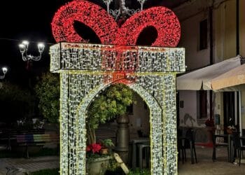 Villamassargia allestita a festa: “Luminarie importanti quanto un’opera pubblica”