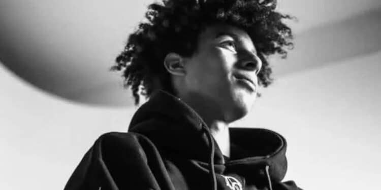 Resta un mistero la morte di Zuzu, trovato morto nel suo letto a Sassari dopo una nottata con gli amici