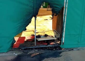 Quartu, il campo Is Arenas in mano ai vandali, vetri rotti e arredi buttati in giro: “Guardate, non c’è più nulla da rubare”