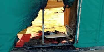 Quartu, il campo Is Arenas in mano ai vandali, vetri rotti e arredi buttati in giro: “Guardate, non c’è più nulla da rubare”