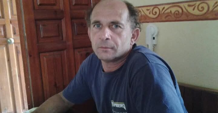 Lacrime e dolore a Capoterra per Jerry: luminarie spente in segno di vicinanza alla famiglia