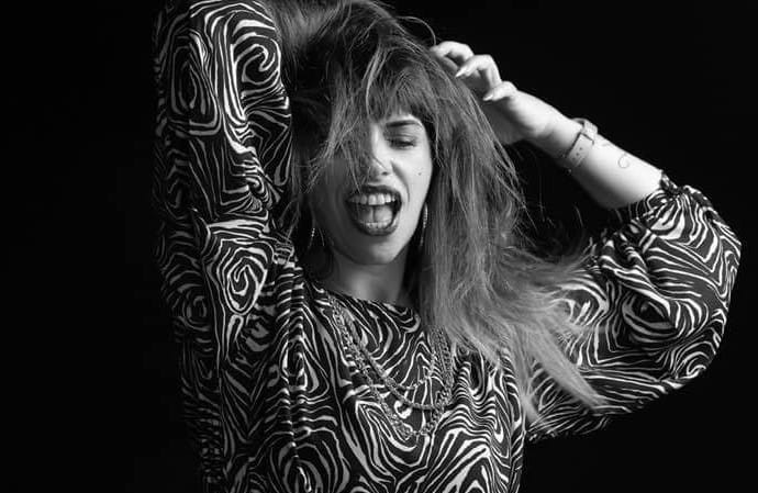 Serramanna, quando passione per la musica e grinta da vendere gravitano verso la stessa direzione: un singolo per Ester Limoncino