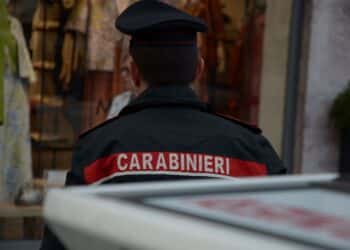 Cagliari, tenta di entrare dalla finestra per un secondo furto ma viene scoperto: 48enne denunciato