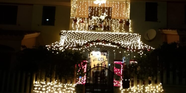 Concorso Migliori Luminarie in Sardegna 2024: Casa Pisano e Militello a Villasimius