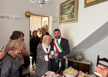 Una giornata speciale per la città di Cagliari: festeggiato il centesimo compleanno della signora Vittoria Secci
