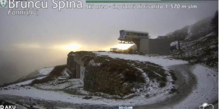 Gennargentu innevato, pioggia e vento: weekend festivo sotto zero in Sardegna