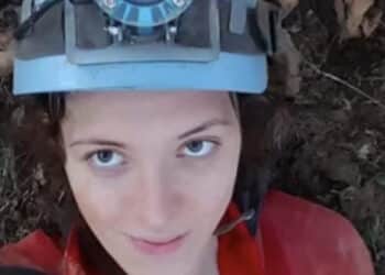 La speleologa Ottavia Piana ancora bloccata nell’Abisso Bueno Fonteno, i soccorritori: “Useremo l’esplosivo”