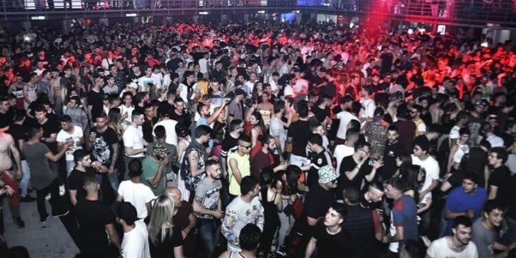 Cagliari, discoteca Soho chiusa: si scatenano le reazioni dei lettori