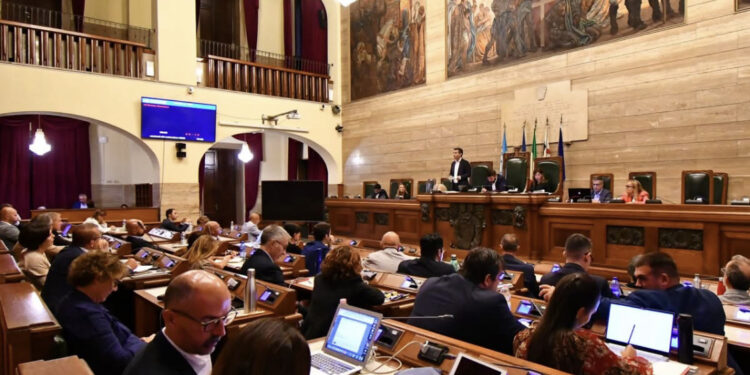 Cagliari, approvato il bilancio di previsione finanziario, Zedda: “Lavoro congiunto di maggioranza e opposizioni”