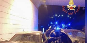 Gravissimo incidente in una galleria, morto un 15enne