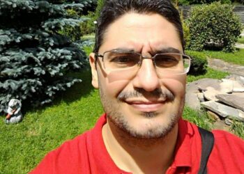 Sei ore di interrogatorio, così Claudio Gulisano è stato incastrato nella notte per l’omicidio dei genitori