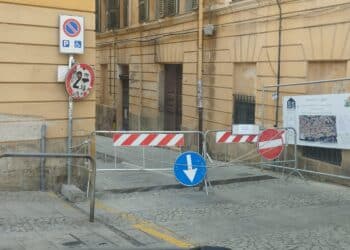 Cagliari, l’amaro Natale senz’acqua degli abitanti di Castello: “Qui non mandano neppure le autobotti”