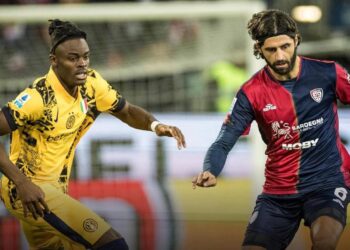 Cagliari-Inter 0-3, esce Mina e i rossoblù si sfaldano: per Nicola è la quarta sconfitta consecutiva