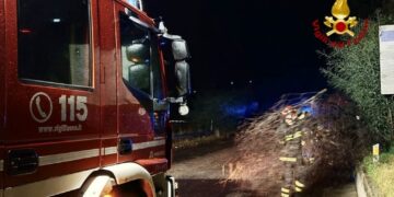 Sardegna flagellata dalle piogge e da un vento fortissimo: oltre 140 chiamate ai vigili del fuoco