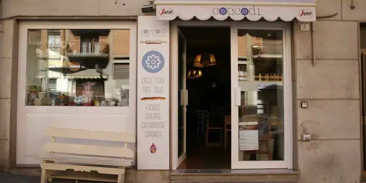 Cagliari, musica a palla e pure abusiva: stangata sul Coccodi a Stampace, niente tavolini all’esterno fino a San Valentino