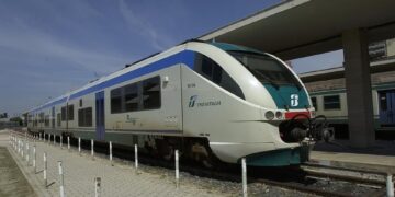 Il treno per Cagliari investe e uccide una mucca: ennesima odissea per i passeggeri