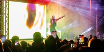 Sarroch, grande successo per i Fairytopia Fantasy Day e il live di Giorgio Vanni